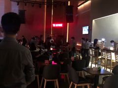 -TZ House音乐现场(来福士中心店)