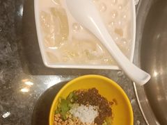 -一席地·本地鸡窝·杭帮鸡火锅(萧山银隆百货店)