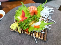 -8PINTS八品脱·日料·烧鸟·精酿小酒馆(莘庄店)