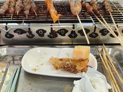 -哈尔滨小酒馆·鲜肉现穿自助烧烤(康新花园店)