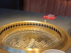 -铭牛烧肉·和牛海鲜自助(高新月牙湖店)