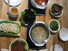 -珍巴奴毛肚牛肉小火锅(四惠店)