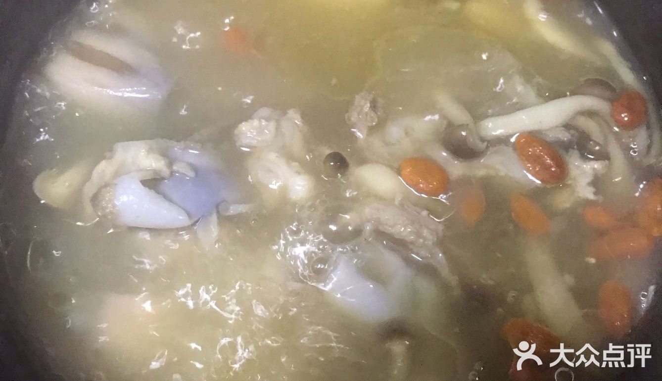 超级简单每个人都会熬的筒骨藕汤！