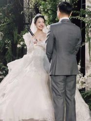 -伯瓷皇后婚纱艺术空间