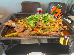 -俏巴妹烤鱼香锅(奥体店)