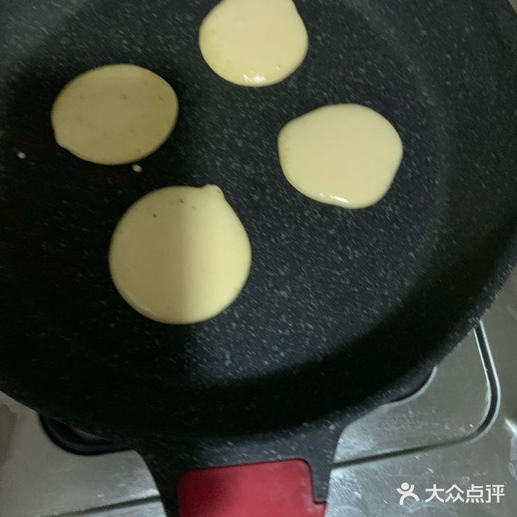 快手早餐，有啥用啥之酸奶鸡蛋饼