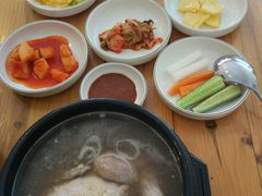 -长寿参鸡汤(朝韩风情街店)