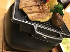 -花潮料理艺食馆(世欧广场店)