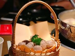 -左庭右院鲜牛肉火锅(新梅广场店)