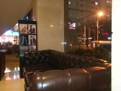-和颐至尊酒店(上海人民广场南京路步行街店)