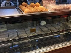 红豆Q果-鲍师傅糕点(江苏路店)