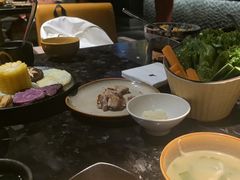 -雾山韩式烤肉·海南糟粕&椰子鸡火锅·海景餐厅(三亚绿发山海天JW万豪酒店)