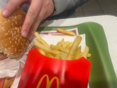 -麦当劳(虹梅路地铁站店)