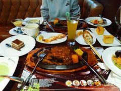 -尊品牛排(恒峰店)