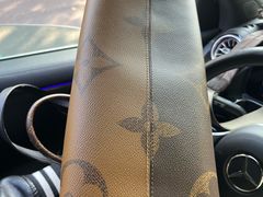 -臻新二手奢侈品回收鉴定(塘桥店)