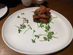 上海本帮熏鱼-上海小南国(正大店)