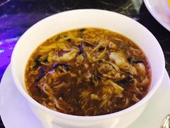 海鲜酸辣汤-漢咖啡·全服务式自助晚餐(武汉洲际酒店)