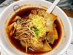 三鲜开洋馄饨-無夕·小笼(大东方百货店)