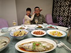 -侬佳蒸菜馆(听潮店)