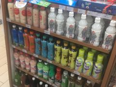 -全家便利店(莲花池东路店)