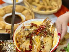 -烧哥美蛙肥肠鱼火锅·十五年社区店