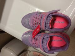 -SKECHERS 斯凯奇(上海国际时尚中心店)