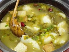 -周鱼小馆石锅酸菜鱼(活力汇店)