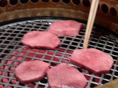 -肉魁屋·烧肉·烧鸟·酒场(高新店)