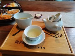 -梅间堂茶馆(绿地缤纷城店)