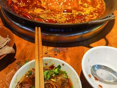 -四小区火锅·巷子里的重庆火锅(花照壁店)