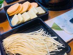-呷哺呷哺(松北万象汇店)