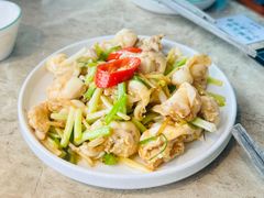 姜葱炒鱼腩-淘米捞·米汤脆鲩鱼火锅(福田皇岗店)