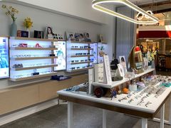 -无界眼镜MaxLess(南翔印象城店)
