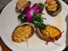 -黄泥岗·地道湖北菜(奥特莱斯店)