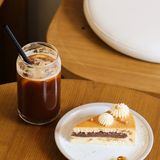 昆明|在𝐹𝑢𝑛ℎ𝑜𝑢𝑠𝑒咖啡店度过一个阳光午后☀️