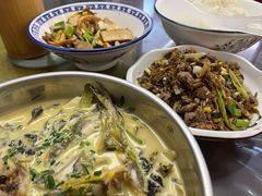 -斗鱼岛酒店(新化白溪店)