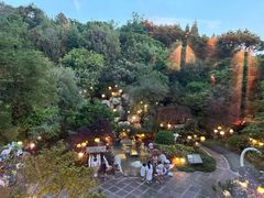 -七彩云南古滇温泉山庄