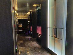 -尚善若水·汤泉·SPA·沐足(东方渔人码头店)
