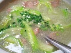 -洪霞餐馆