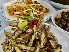-丹水桥地锅鱼·翘嘴鲌·地方特色全鱼宴(丹江口大坝店)