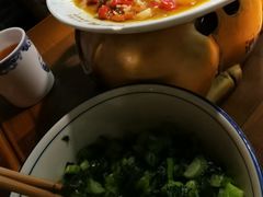 -洞庭土菜小炒馆(易发广场店)