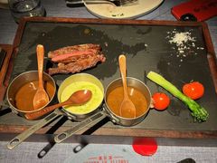 -弦月窗LUNETTE BY AMANDA(复兴路店)