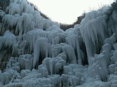 -大平台龙居瀑布旅游区