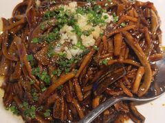 -姜君·千岛湖鱼头馆(浦东大道店)