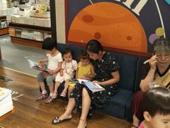 -西西弗书店(城西银泰城店)