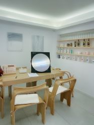 -美奈サロン美甲美睫皮肤管理