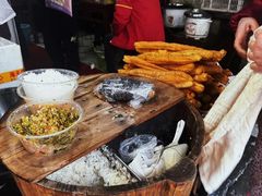 -云南大锅豆浆店