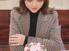 -山与蓝·轻糖鲜果蛋糕(勒泰店)