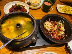 云南经典汽锅鸡-云海肴·汽锅鸡·云南菜(苏州中心店)