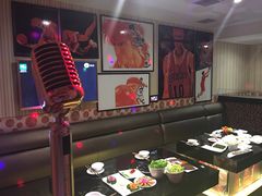 -唯爱KTV聚会餐厅(仙林东城汇店)
